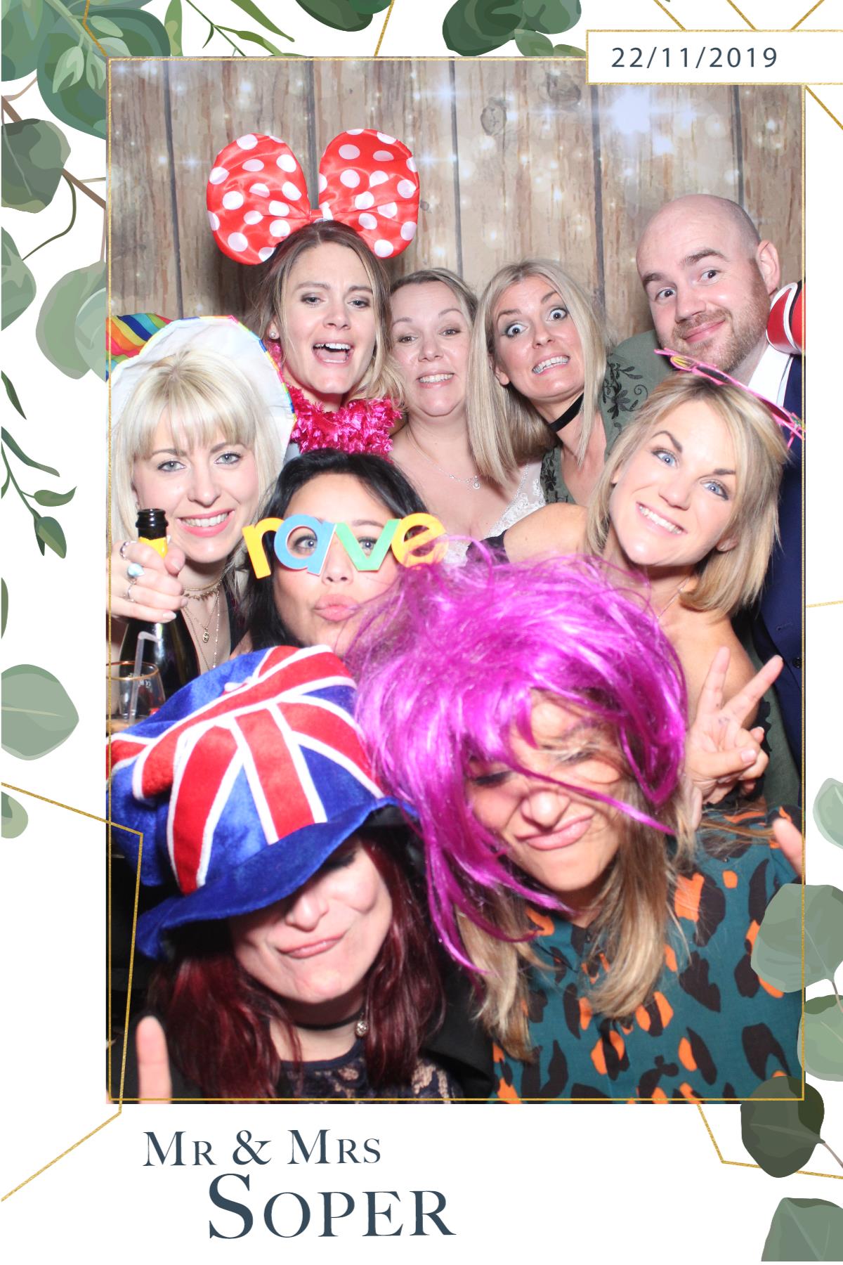 Mr & Mrs Soper  | View more photos from the event at gallery.magicimages.uk/u/MagicImages/Mr-Mrs-Soper